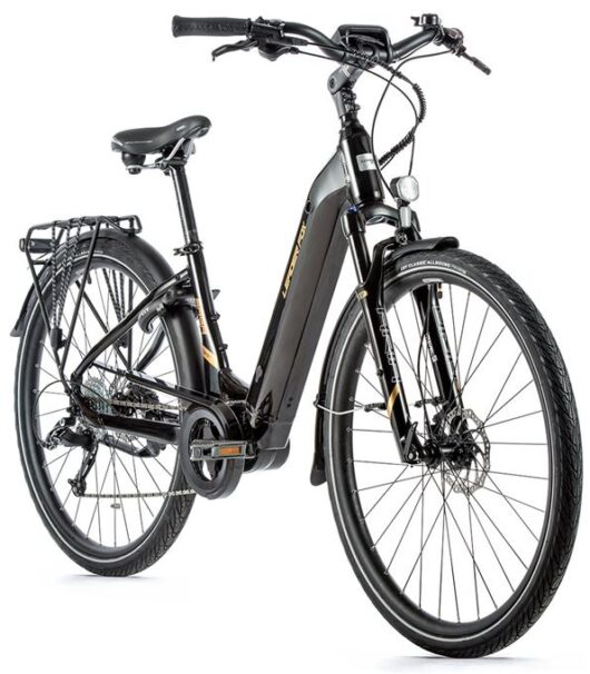 Leader Fox SAGA 28", 2021 černá/zlatá, vel. 20"